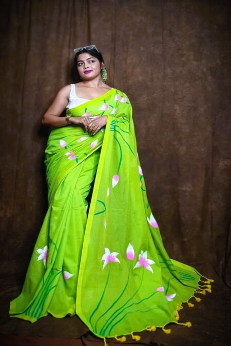 khadi green hand painted saree with Padma flower motifs – Swamini Sarees