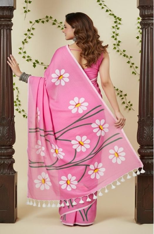 pink-mul-handpainted-saree-with-daisy-flowers-back-view-by-swamini-sarees
