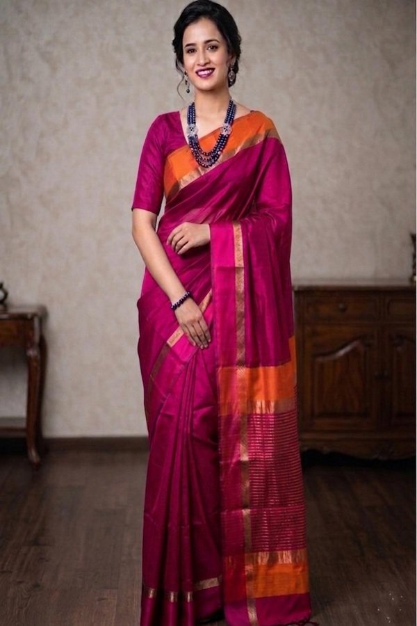 magenta maheshwari cotton silk ganga jamuna border front view draped on model by swamini sarees